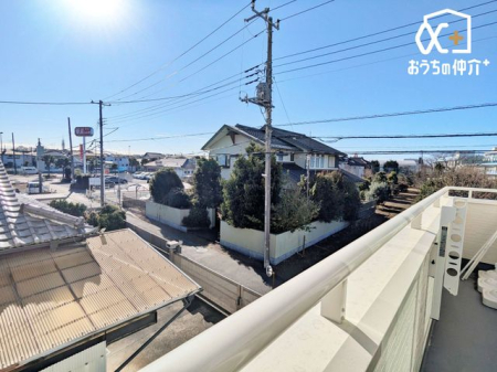 ���̑� �o���R�j�[���猩�n�����i�F�ɂȂ�܂��B���V�C�̗ǂ����́A�󂪂悭�����A�C�����̂�����ԂɂȂ肻���ł��ˁI�z�����Ȃǂ��A���񌻒n�ɂĂ��m���߂��������I���₢���킹���҂����Ă���܂���(^^)/