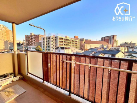 �o���R�j�[ �o���R�j�[����̒��]�ł��I�V�C�̗ǂ����ɂ͐󂪍L����܂��I