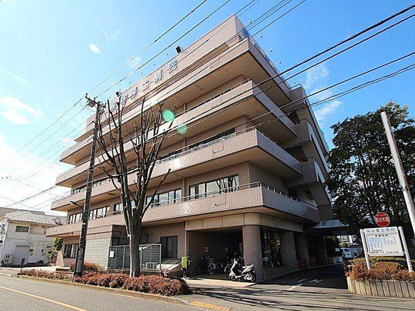 ���ӊ� �ےJ�����a�@ �k��13���B��t���ԁF8:15~11:45�A12:30~16:00 �x�f���F�y�j�ߌ�A���A�j�� 1000m