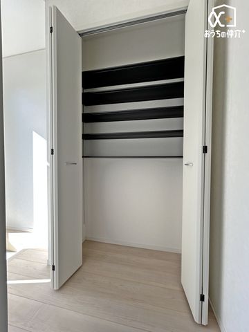 ���[ ��e�ʂ̌��֎��[