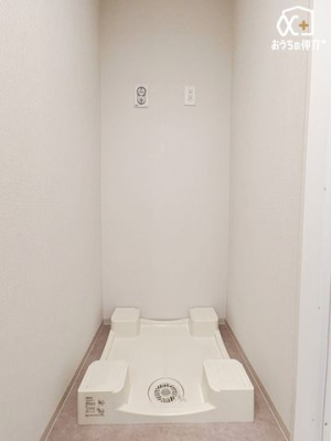 ���ʑ�E���ʏ� �����h���[�X�y�[�X