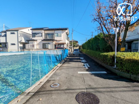 ���n�y�n�ʐ^ �O�ʓ��H�͓쑤�S�������ɖʂ��Ă��܂��B