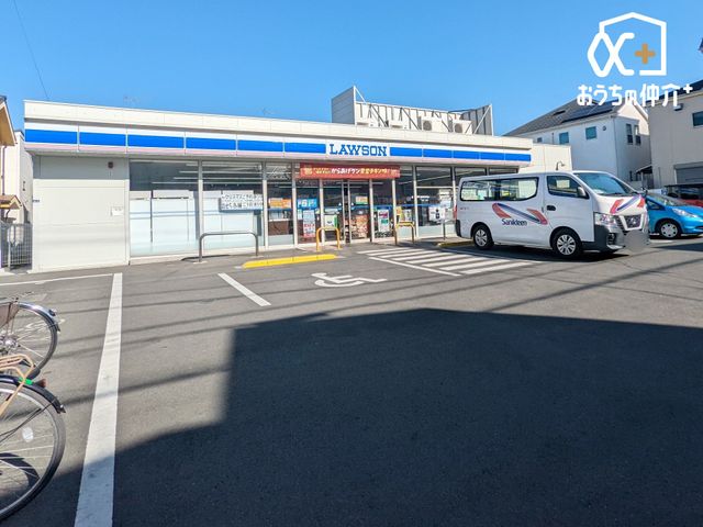 ���ӊ� ���[�\���������쒬�꒚�ړX �k��4���B���ԏꂪ�L���Ԃł����₷���B���̏Ă����ăp���Ɵ��ꂽ�ăR�[�q�[���葁�������ĕ֗��B�G�ߌ���X�C�[�c���[�����A�R�s�[�@���z�ւ̎葱�����X���[�Y�B 270m