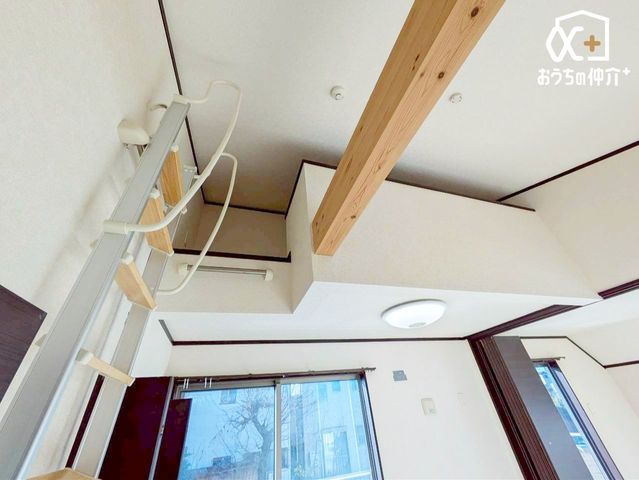 ���[ ���t�g���[�B��������ו������[�u�o���܂��B