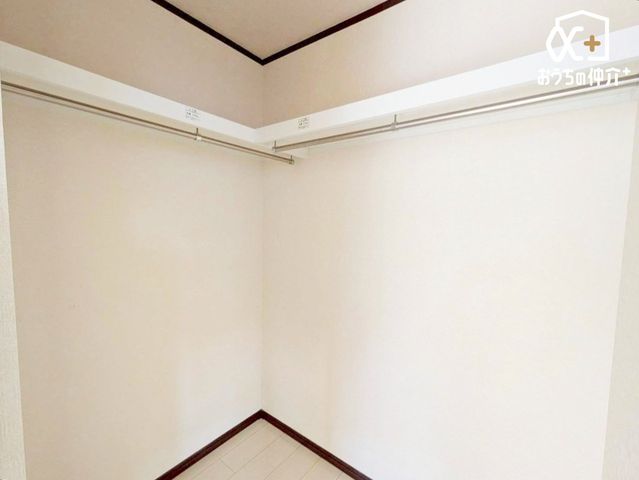 ���[ �m���ɂ͑傫�ȃE�H�[�N�C���N���[�[�b�g�t�ł��B��������m�������[�\�ł��B