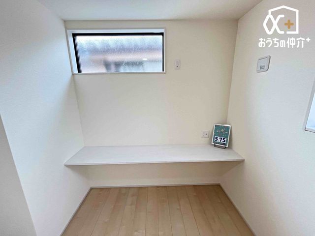 ���̑� �m���ɂ���J�E���^�[�f�X�N�̗l�q�B