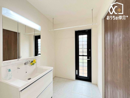 ���ʑ�E���ʏ� �z�X�N���[���t���̂������Ƃ������ʎ��B�z�����肪�ǂ�������������܂��I