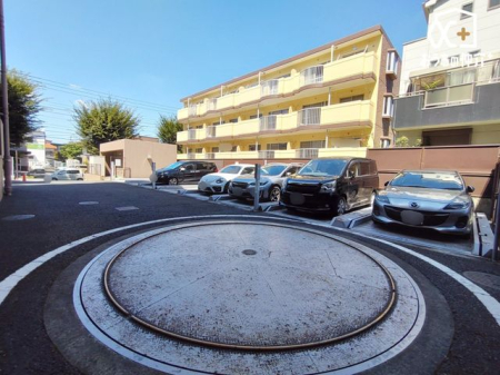 ���ԏ� �����ԏ���Ƀ^�[���e�[�u������`�����]�����₷���ł���