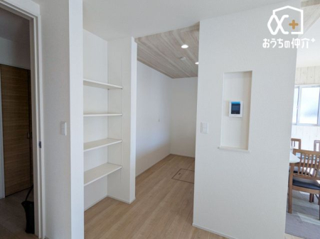 ���[ �L�b�`�����Ɏ��[�I�t�����ۑ��H�⒲�����ȂǗp�r�ɍ��킹�Ċ��p�ł������ł��ˁB