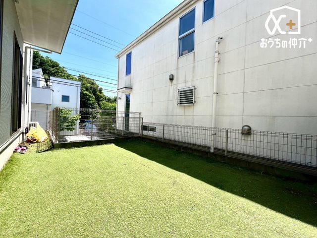 ���̑� ���Ɍ�����t�F���X�ɕz�c����������A����ł��C�����悭�V���������ł��܂��I