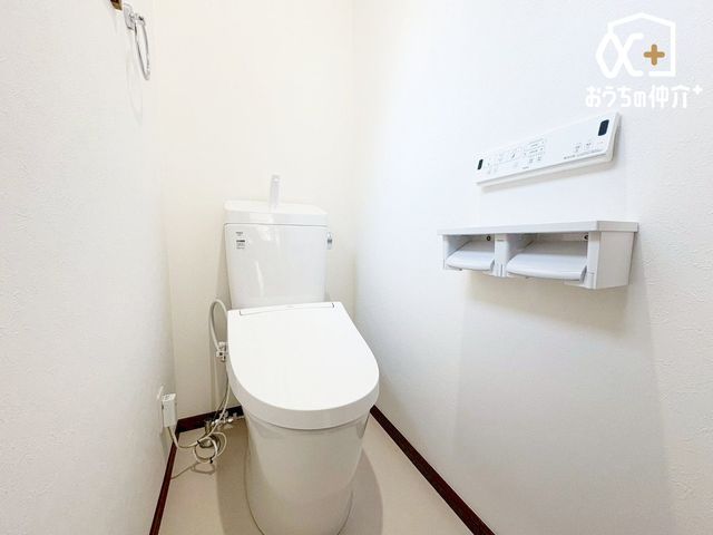 �g�C�� �����������g�C���́A���R�����������݁A���邭�J�����̂����ԂɁB���C���ǍD�ŁA���C��L�����C�ɂ������K�ɉ߂����܂��B�������̂��闎����������ԂŁA����̒��ł��S�n�悢���Ԃ�񋟂��܂��B