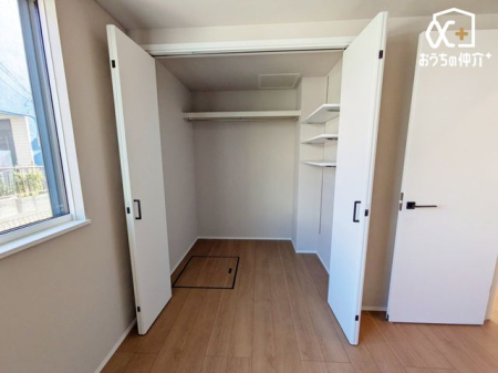 ���[ �傫�ȃE�H�[�N�C���N���[�[�b�g�t�ł��B��������m�������[�\�ł��B