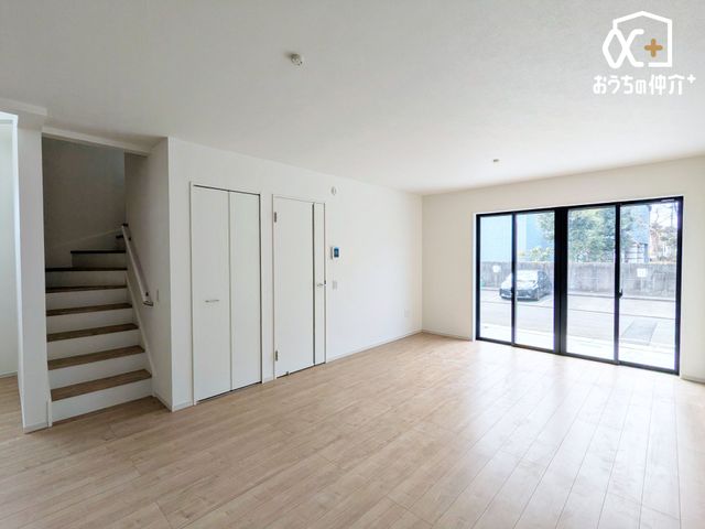 ���r���O ���Ƒ��ŃR�~���j�P�[�V�������Ƃ�郊�r���O�K�i��