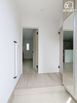 ���� �p���t���̃V���[�Y�{�b�N�X�ŁA�C�⏬��������������[���Ȃ���A���o�����O�̑S�g�`�F�b�N���X���[�Y�ɁB���ւ��X�b�L�������A�����̐g�x�x�����K�ɂȂ�܂��B