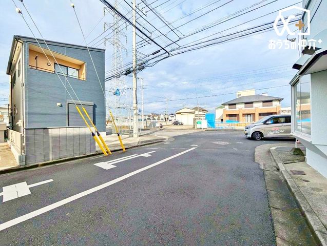 ���n�O�ώʐ^ �O�ʓ��H�L���Ԃ���߂₷���ł��B