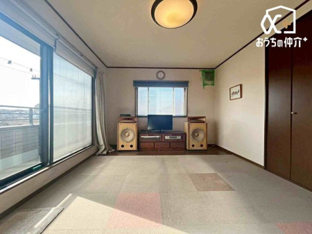 �Q�� �o���R�j�[�ɖʂ������邢10���̐Q���̗l�q�B