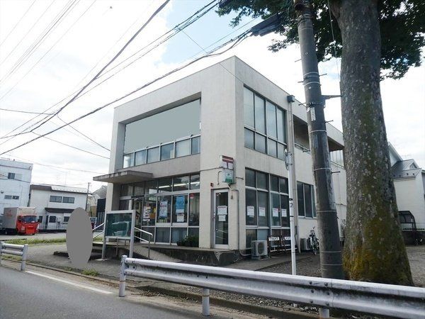 ���ӊ� �����R�H�×X�֋� �k��11���B�y�X�ցz9:00-17:00�y�����z9:00-16:00�yATM�z9:00-17:30�A�y9:00-12:30 830m