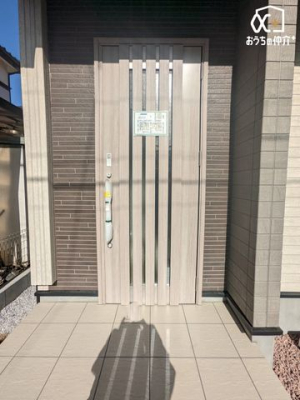 ���� �O���猩�����ւ܂��̗l�q�ł��B���񌻒n�ɑ����^��ł����������������������B