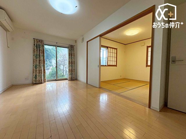 ���r���O ���r���O���̘a���̔����J����Ζ�17���̂�������ԂɁB