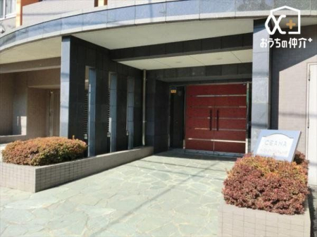 �G���g�����X �����̓����͐��|����Ă���A�Ǘ��̐��ǍD�ȕ����ł��B�f�U�C�����X�b�L���Ƃ�����ۂł��ˁI�����x�A���n�������ɂȂ��Ă݂܂��񂩁H