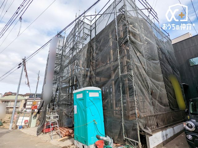 ���̑� �L�b�`������̓��r���O�S�̂����n����Ԏ��ł��B���q�l���V�ԗl�q�������Ȃ���̂�������_�C�j���O�e�[�u���Ŋw�K���邨�q�l�ɂ�����ƃA�h�o�C�X���ł���݌v�ł��B