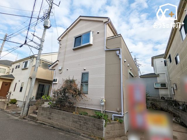 ���̑� �L�b�`������̓��r���O�S�̂����n����Ԏ��ł��B���q�l���V�ԗl�q�������Ȃ���̂�������_�C�j���O�e�[�u���Ŋw�K���邨�q�l�ɂ�����ƃA�h�o�C�X���ł���݌v�ł��B