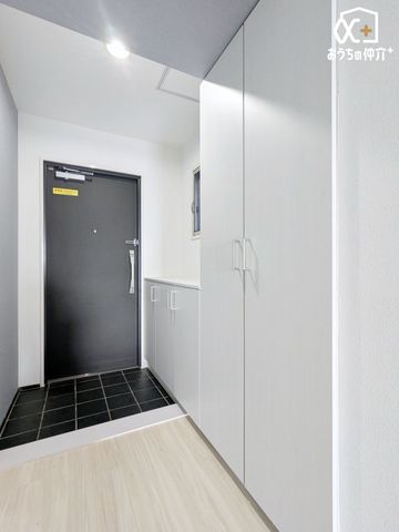 ���� �L�X�Ƃ�����ϖ��͓I�Ȍ��ւ̏Z��ƂȂ��Ă���܂��B���Ƒ��݂Ȃ��񂪋C�����悭�A���Ă������ԂƂȂ��Ă���܂��B���[�͂��\������̂Ō��֎��肪�X�b�L���ƕЕt���̂��A���ꂵ���|�C���g�ł��ˁB