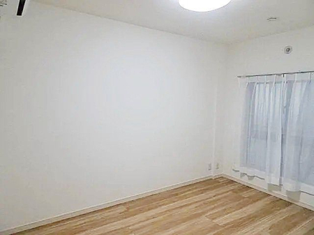 �q������ -