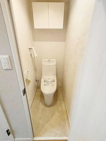 �g�C�� ���[�I�����̉������֍��t���g�C��