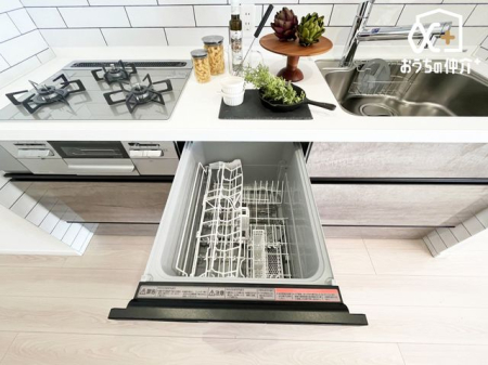 �L�b�`�� �r���g�C���H��@��������L�b�`���B�g������̗ǂ��Ɣ������𗼗������A���K�Ȑ��܂���Ԃł��B