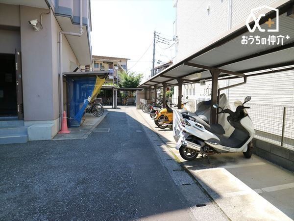 ���̑� �����t���̒��֏�