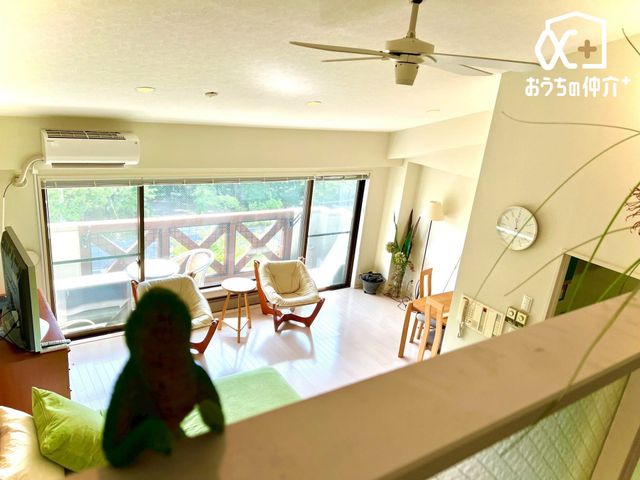 ���̑� ���t�g���猩�����r���O�̗l�q�ł�