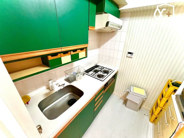 �L�b�`�� �ΐF�������L�b�`��