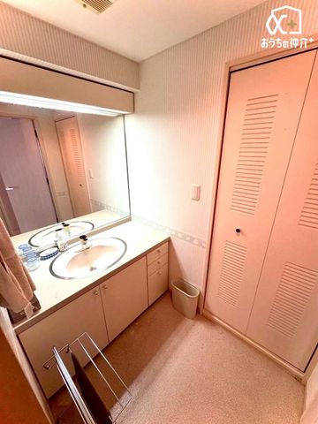 ���ʑ�E���ʏ� �g�x�x����Ƃ�����čs����L�X�Ƃ������ʉ��ϑ�