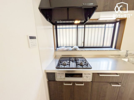 �L�b�`�� �i3���R�����j���������Ŏς�E�Ă��E�����Ȃǂ��\�B�Η͂͋��΂����΂܂ŏꏊ���ƂɎ��R�ɐݒ�ł��A��C�ɒZ���ԂŒ������鎖���ł��܂��B�܂��Ԋu���L���A�傫�Ȓ�������u�����Ƃ��ł��܂��B