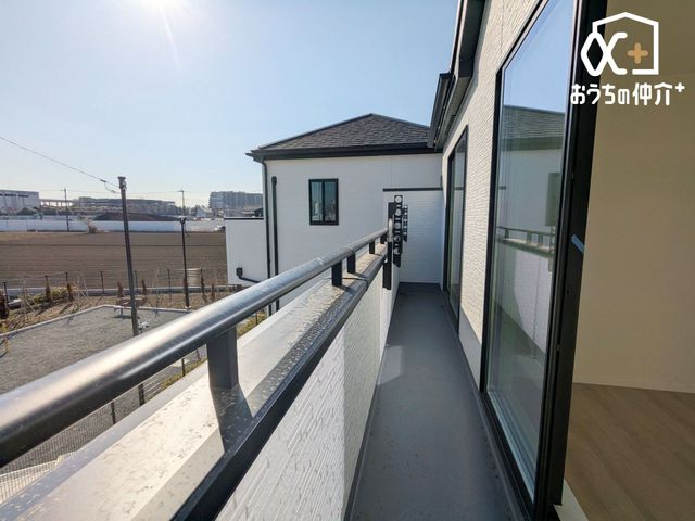 �o���R�j�[ �o���R�j�[�͗z�����������Ղ�ƍ������݁A�Ƃ��Ă��C�����̗ǂ���ԂɂȂ��Ă���܂��B��������͂��ǂ肻���ł����A�v�����^�[����ׂāA���D���Ȃ��ԂŁs�K�[�f�j���O�t�Ȃǂ͂������ł��傤���H