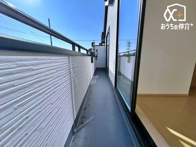 �o���R�j�[ �o���R�j�[�͗z�����������Ղ�ƍ������݁A�Ƃ��Ă��C�����̗ǂ���ԂɂȂ��Ă���܂��B��������͂��ǂ肻���ł����A�v�����^�[����ׂāA���D���Ȃ��ԂŁs�K�[�f�j���O�t�Ȃǂ͂������ł��傤���H