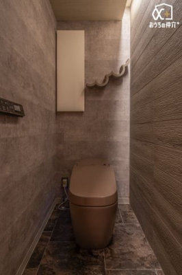 �g�C�� �ԐڏƖ��̃g�C���͐����������������Ȃ��������ȋ�Ԃł��B