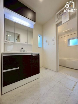 ���ʑ�E���ʏ� -