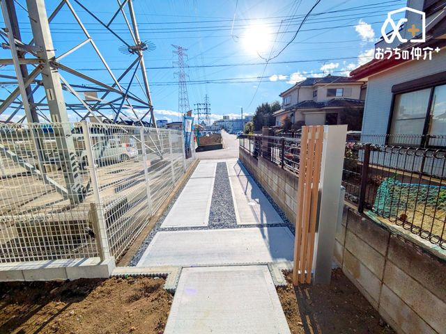  �ԏc��2�䒓�ԉ\�ł��B�Ԓʂ菭�Ȃ��������ƒ��ԉ\�ł��B