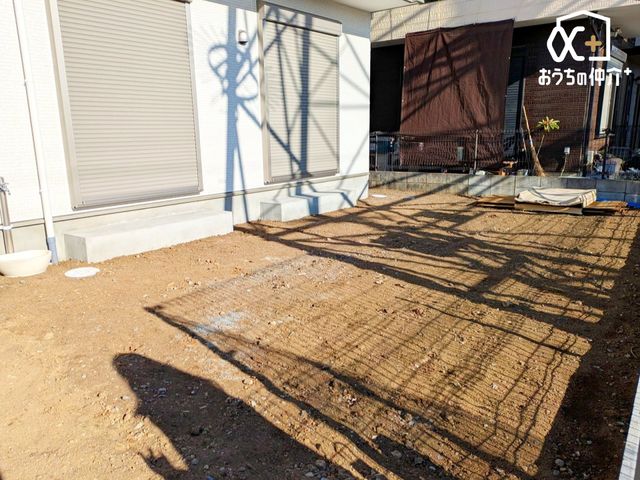 ���̑� ��̗l�q�ł��B�K�[�f�j���O�ȂǊy���߂܂��B