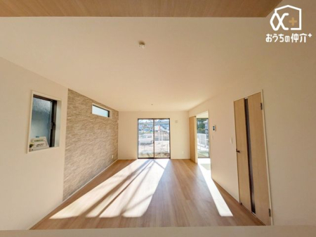 ���r���O �`Living�`����Ȃɂ��z�������郊�r���O�͋C�������ǂ��ł��ˁB�����������J���[�Ŏd�グ�������b�N�X��Ԃł��I