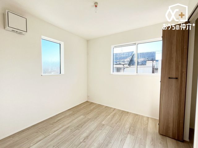 �q������ �V���v���Ŏg���₷���q�ǂ������́A�����ɍ��킹�ă��C�A�E�g��ς��₷���݌v�B�����g������p�I�Ȃ������ł��B