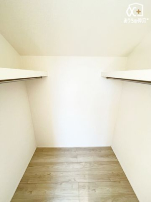 �Q�� �Q���ɂ���I�[�v���ȃE�H�[�N�C���N���[�[�b�g�ł��B