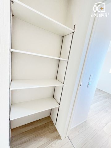 ���[ 2�K�̘L���ɂ�����I�ł��B���L�X�y�[�X�̕����܂Ƃ߂Ď��[�ł��A��炵�����R�Ɛ����܂��B