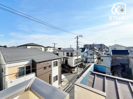 ���̑� 3�K�o���R�j�[����̒��]�ł��I�V�C�̗ǂ����ɂ͐󂪍L����܂��I