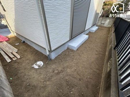 ���̑� ��̗l�q�ł��B�K�[�f�j���O�ȂǊy���߂܂��B