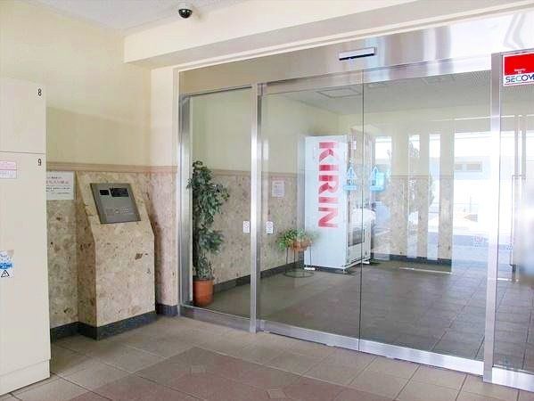 �G���g�����X ���S�̃I�[�g���b�N�}���V�����B