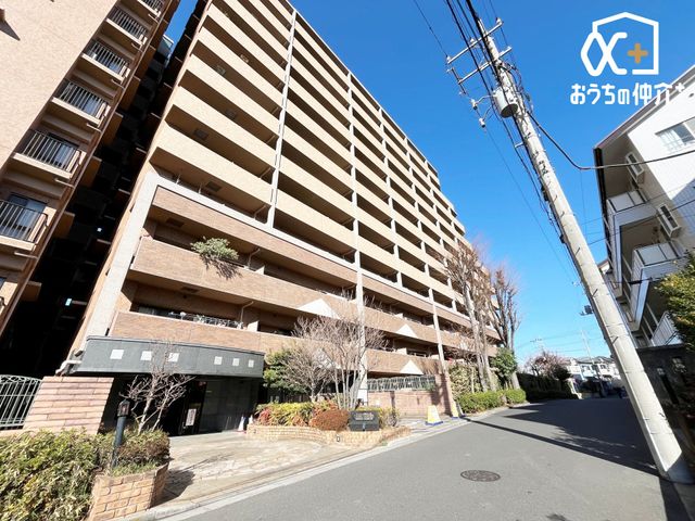 ���n�O�ώʐ^ �ՐÂȏZ��n�Ŏq��ĉƑ��Ƀs�b�^���B�����̂��U�������K�ȗ΂Ɍb�܂ꂽ�G���A�ŁA���R�ɕ�܂ꂽ���₩�ȕ�炵���������邽�߂́A��Ƃ肠��Z���������Ă��܂��B