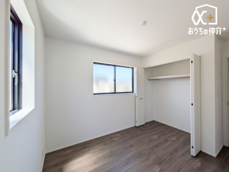 �Q�� -